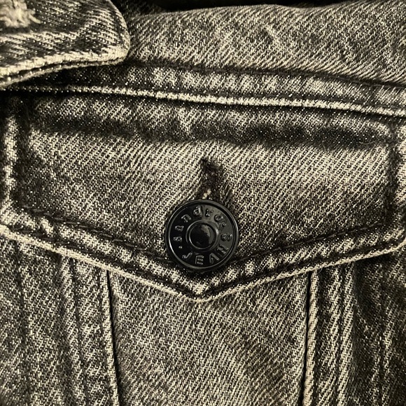 Sandro black denim jacket with fur collar - Picture 4 of 4